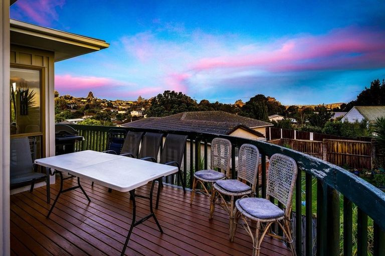 Photo of property in 45 Anich Road, Massey, Auckland, 0614