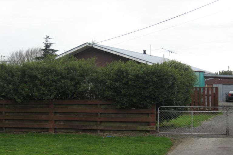 Photo of property in 2 Frederick Street, Carterton, 5713