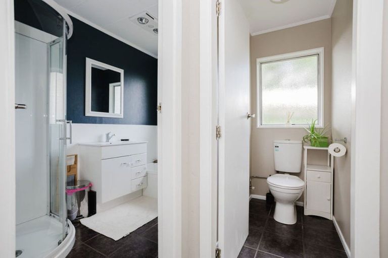 Photo of property in 47 Knight Road, Dannevirke, 4976