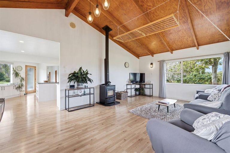 Photo of property in 25 Abel Tasman Drive, Takaka, 7110