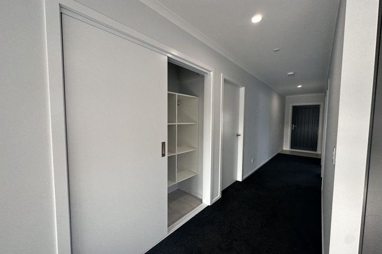 Photo of property in 26 Koru Loop, Paraparaumu, 5032