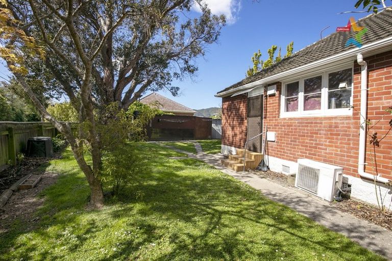 Photo of property in 188 Cambridge Terrace, Naenae, Lower Hutt, 5011