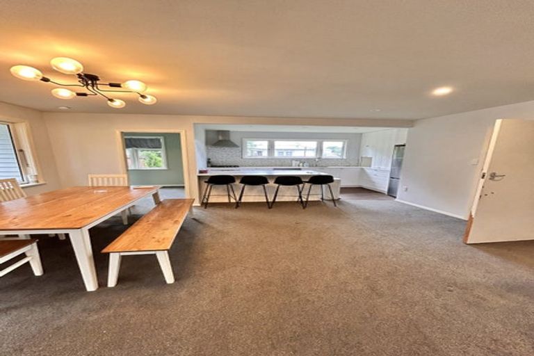 Photo of property in 85 Westminster Road, Wainuiomata, Lower Hutt, 5014