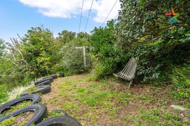 Photo of property in 18 Forest Road, Raumati South, Paraparaumu, 5032