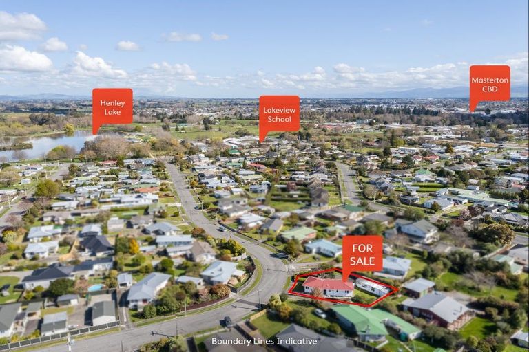 Photo of property in 39 Wavell Crescent, Lansdowne, Masterton, 5810