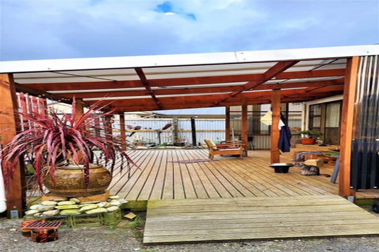 Photo of property in 3 Hawes Street, Waimangaroa, Westport, 7891