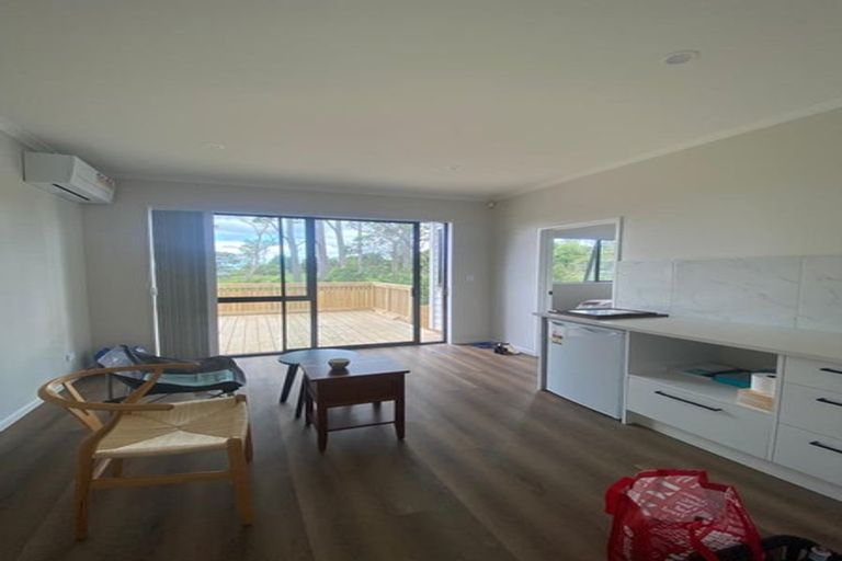 Photo of property in 30 Mettam Drive, Swanson, Auckland, 0614