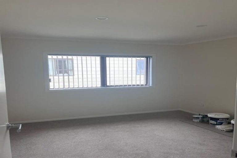 Photo of property in 35 Gebbie Street, Kinmont Park, Mosgiel, 9024