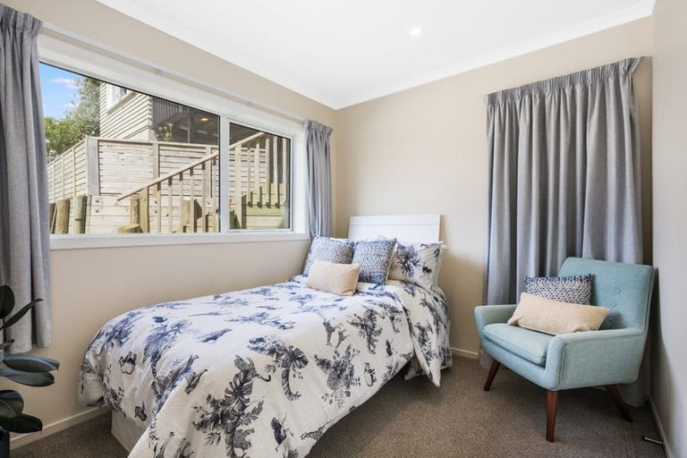 Photo of property in 120b Main Road, Titahi Bay, Porirua, 5022