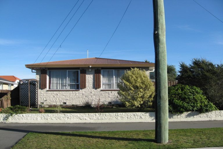 Photo of property in 2/32 Baker Street, New Brighton, Christchurch, 8083