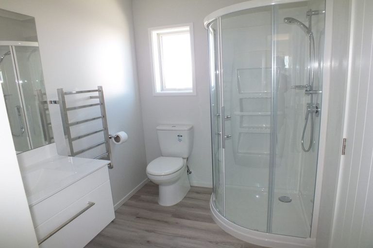 Photo of property in 387 Estuary Road, South New Brighton, Christchurch, 8062