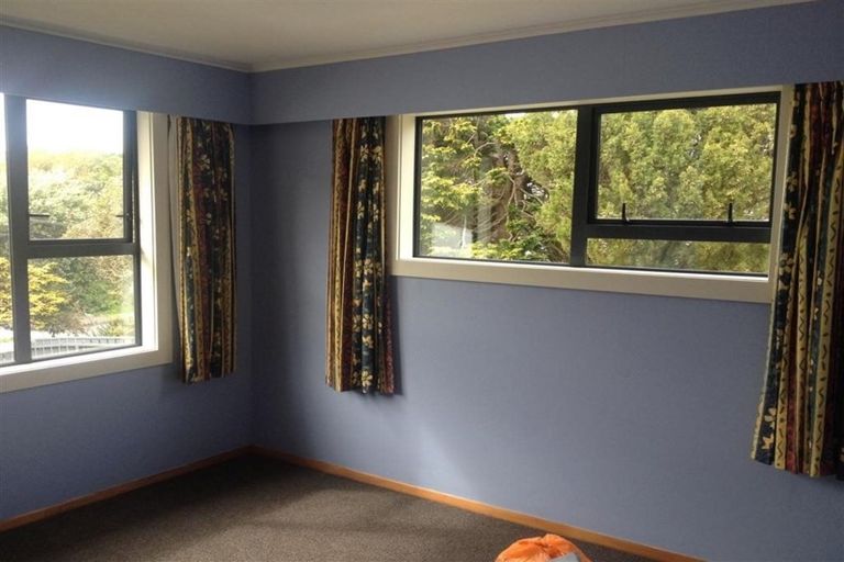 Photo of property in 96 Broderick Road, Johnsonville, Wellington, 6037