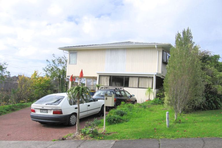 Photo of property in 2 Kilduff Place, Mairangi Bay, Auckland, 0630
