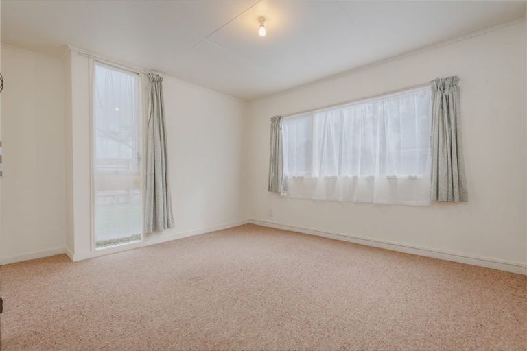 Photo of property in 1/135 Cook Street, West End, Palmerston North, 4410