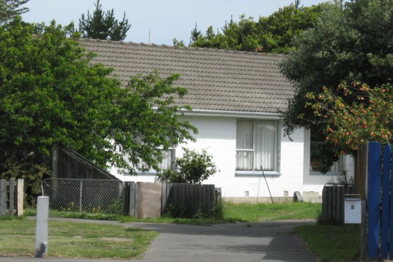 Photo of property in 3 Seafield Place, South New Brighton, Christchurch, 8062