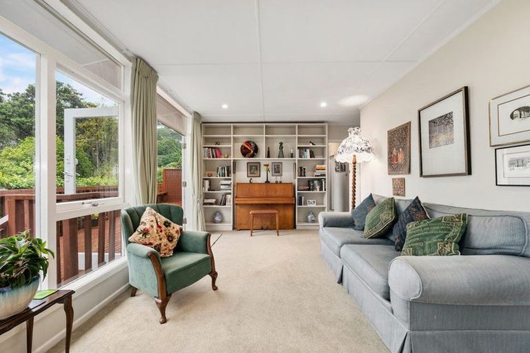 Photo of property in 43 Norwich Street, Wilton, Wellington, 6012