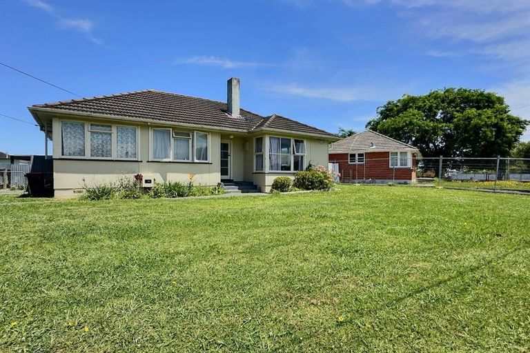 Photo of property in 11 Lister Crescent, Maraenui, Napier, 4110