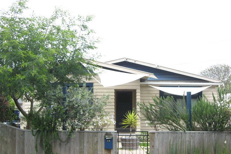 Photo of property in 13 Ward Street, Springlands, Blenheim, 7201