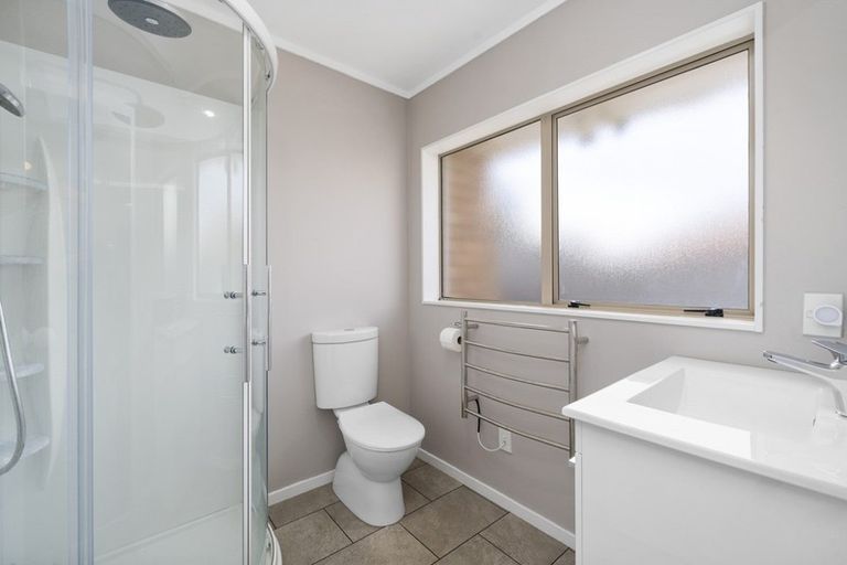 Photo of property in 100 Cedar Drive, Paraparaumu Beach, Paraparaumu, 5032