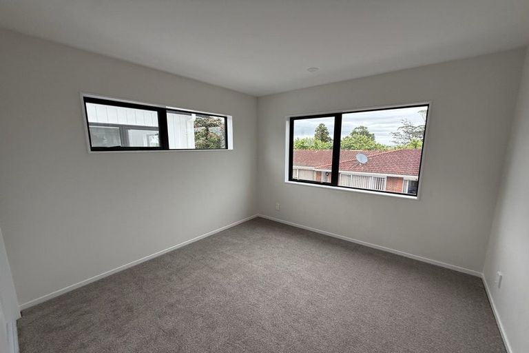 Photo of property in 13c John Walker Drive, Manurewa, Auckland, 2102