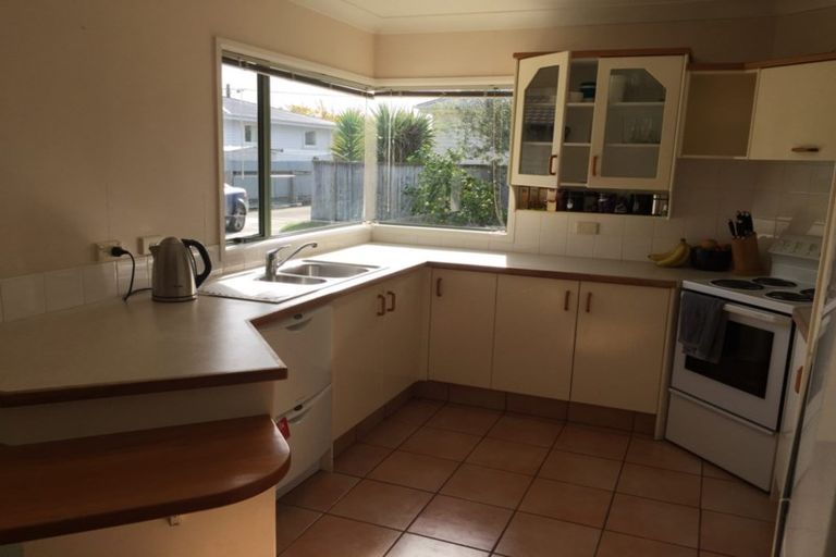 Photo of property in 32a Avenue Road, Greenmeadows, Napier, 4112