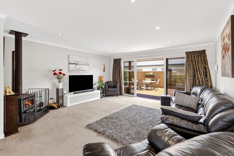 Photo of property in 1 Moncrieff Place, Wanaka, 9305