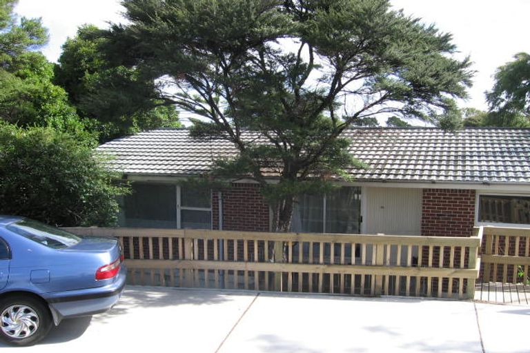 Photo of property in 614 Glenfield Road, Bayview, Auckland, 0629