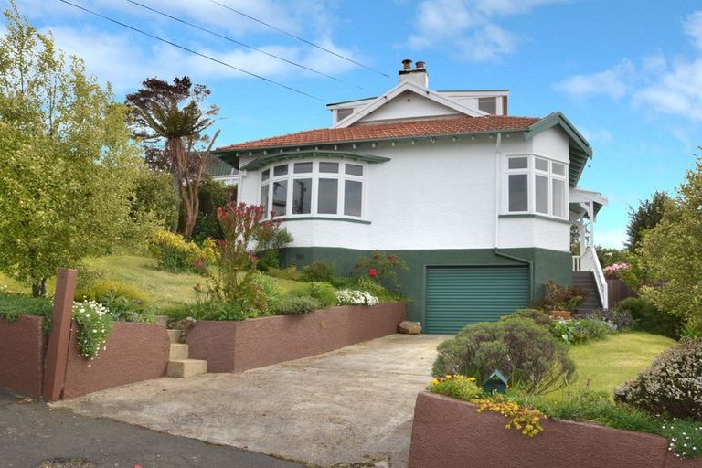 Photo of property in 5 Bellevue Street, Belleknowes, Dunedin, 9011