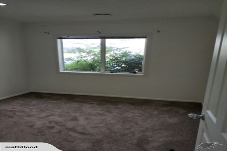 Photo of property in 4 Comber Place, Johnsonville, Wellington, 6037