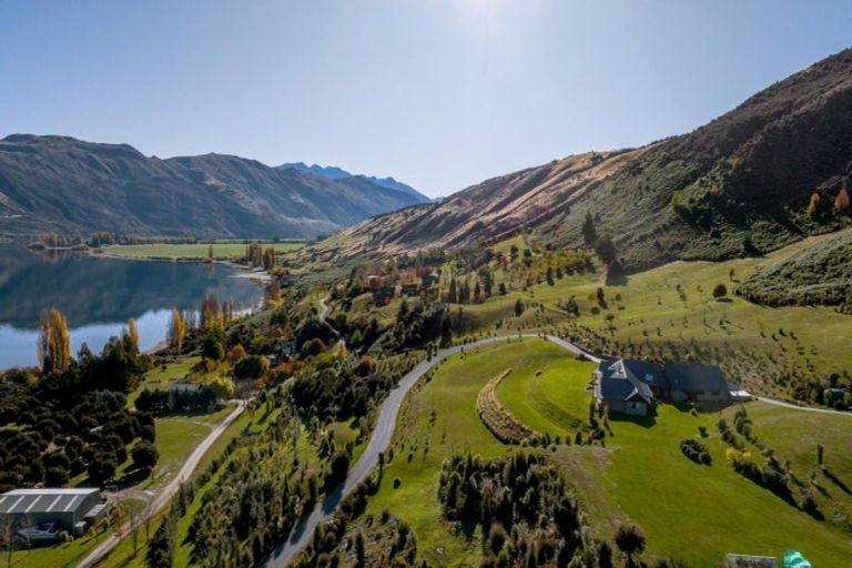Photo of property in 354 Dublin Bay Road, Albert Town, Wanaka, 9382