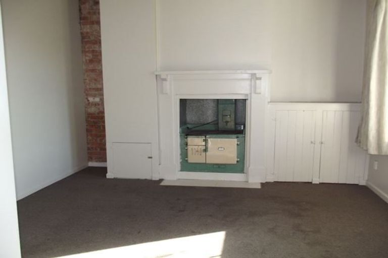 Photo of property in 92-98 High Street, Waimate, 7924