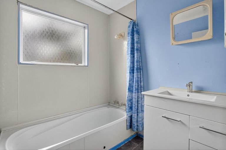 Photo of property in 1/78 Seymour Road, Sunnyvale, Auckland, 0612