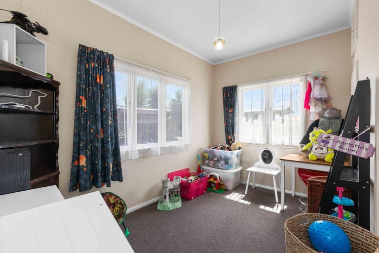Photo of property in 185 Studholme Street, Morrinsville, 3300