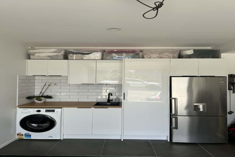 Photo of property in 8 Berba Lane, Westgate, Auckland, 0814