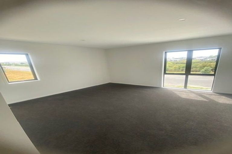 Photo of property in 42 Mahutonga Avenue, Beachlands, Auckland, 2018