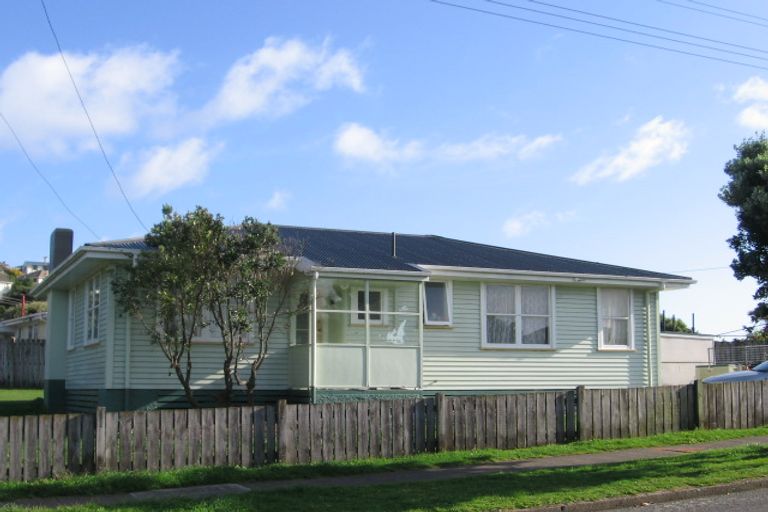 Photo of property in 1 Matatiro Street, Titahi Bay, Porirua, 5022