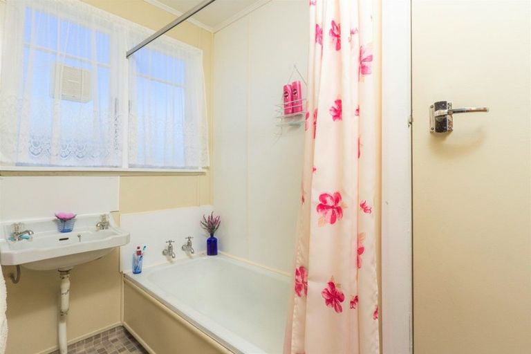 Photo of property in 1/33 Golf Road, Tahunanui, Nelson, 7011