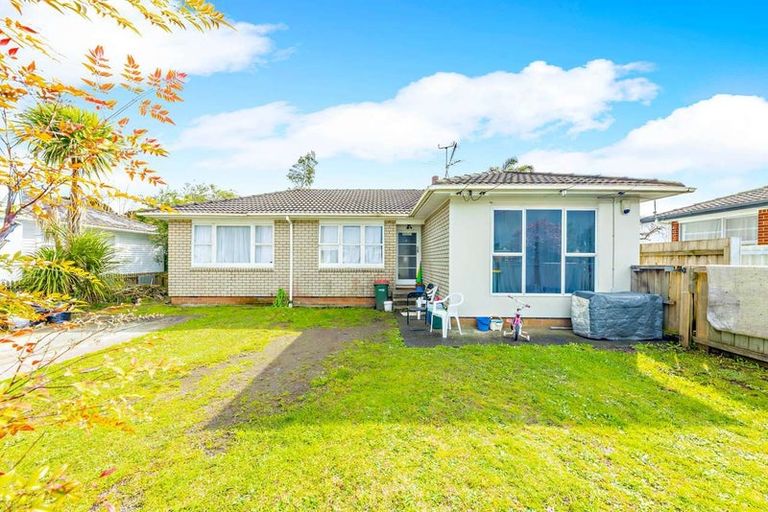Photo of property in 156 Manuroa Road, Takanini, 2112