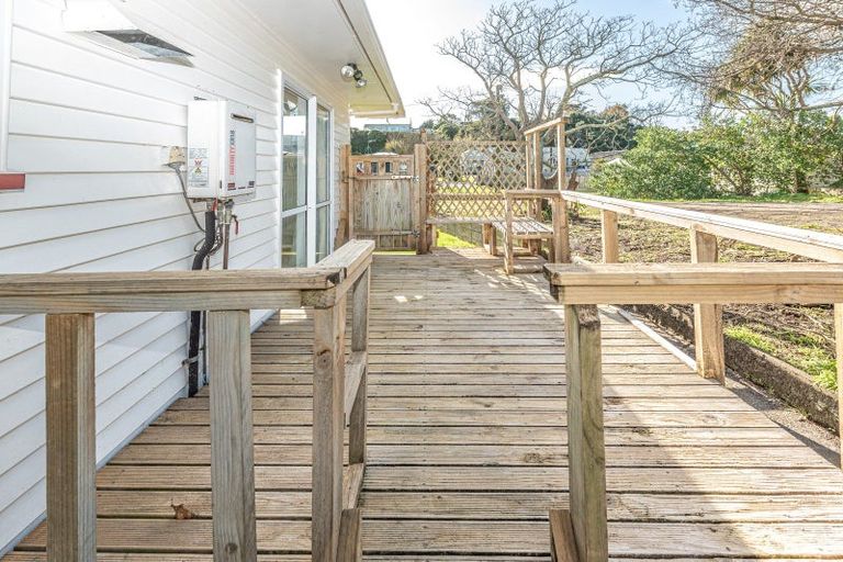 Photo of property in 36 Broadhead Avenue, Tawhero, Whanganui, 4501
