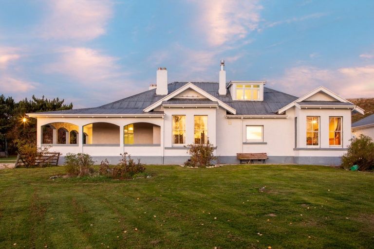 Photo of property in 26 Dunstan Creek Road, Saint Bathans, Omakau, 9377