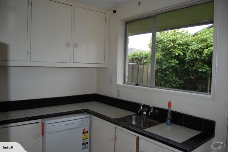 Photo of property in 4/100 Huxley Street, Sydenham, Christchurch, 8023