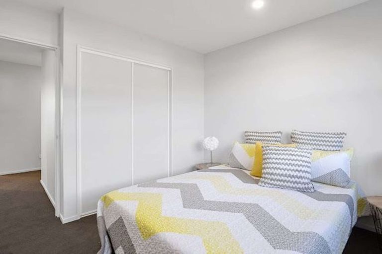 Photo of property in 13 Salkeld Place, Woodend, 7610