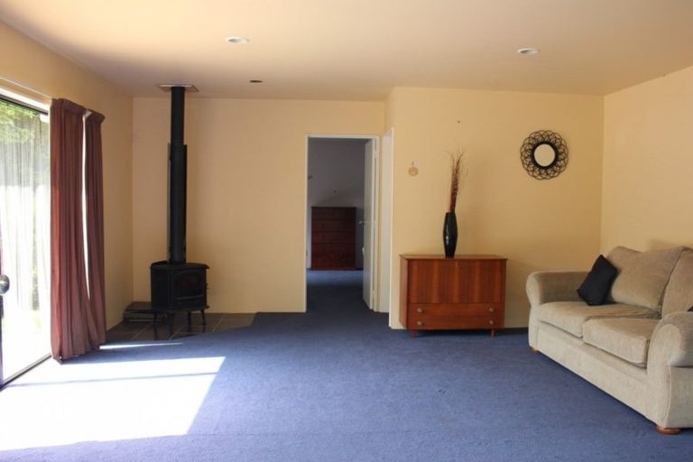 Photo of property in 31a Nikau Street, Inglewood, 4330