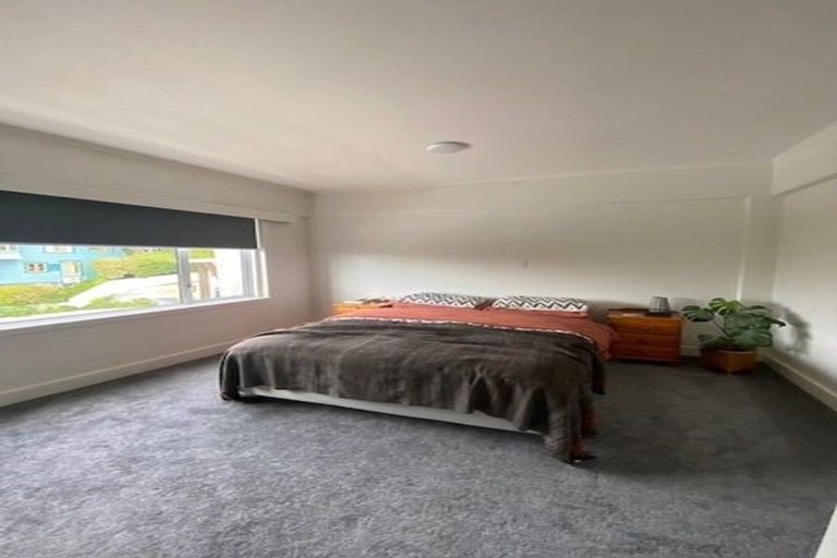 Photo of property in Samoa High Commission, 4/1 Wesley Road, Kelburn, Wellington, 6012