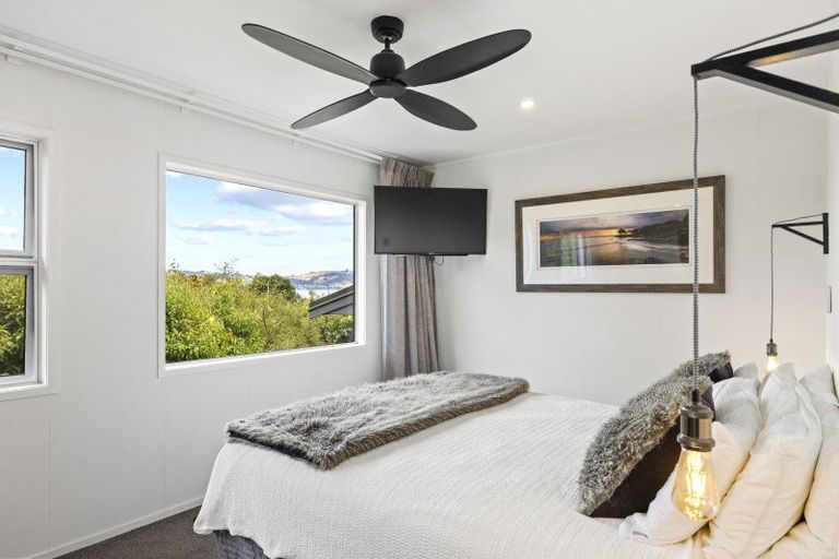 Photo of property in 358 Lake Terrace, Two Mile Bay, Taupo, 3330