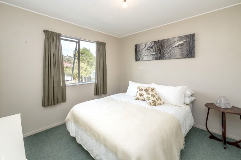 Photo of property in 8 Kowhai Grove, Featherston, 5710
