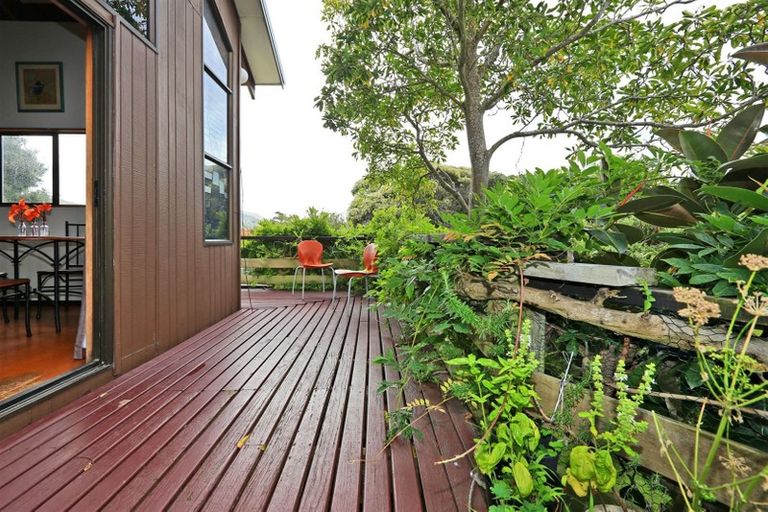 Photo of property in 66 Gillies Crescent, Waimarama, Havelock North, 4294