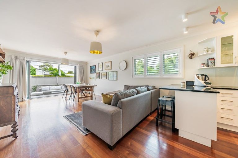 Photo of property in 11 Chilton Grove, Hutt Central, Lower Hutt, 5010