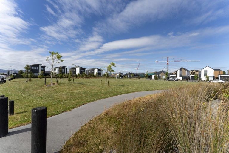 Photo of property in 18 Grey Way, Russley, Christchurch, 8042