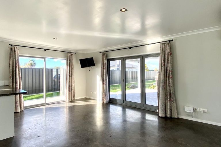 Photo of property in 60b Wilson Road South, Paengaroa, 3189